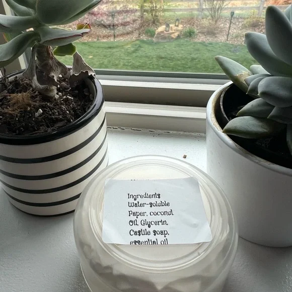 Gardenia Paper Soap Hand Crafted - Picture 3 of 4